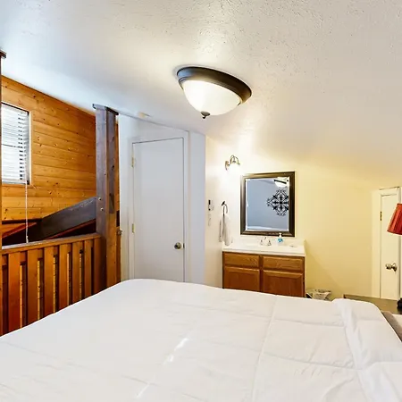 Appartement Redwood Commons B12